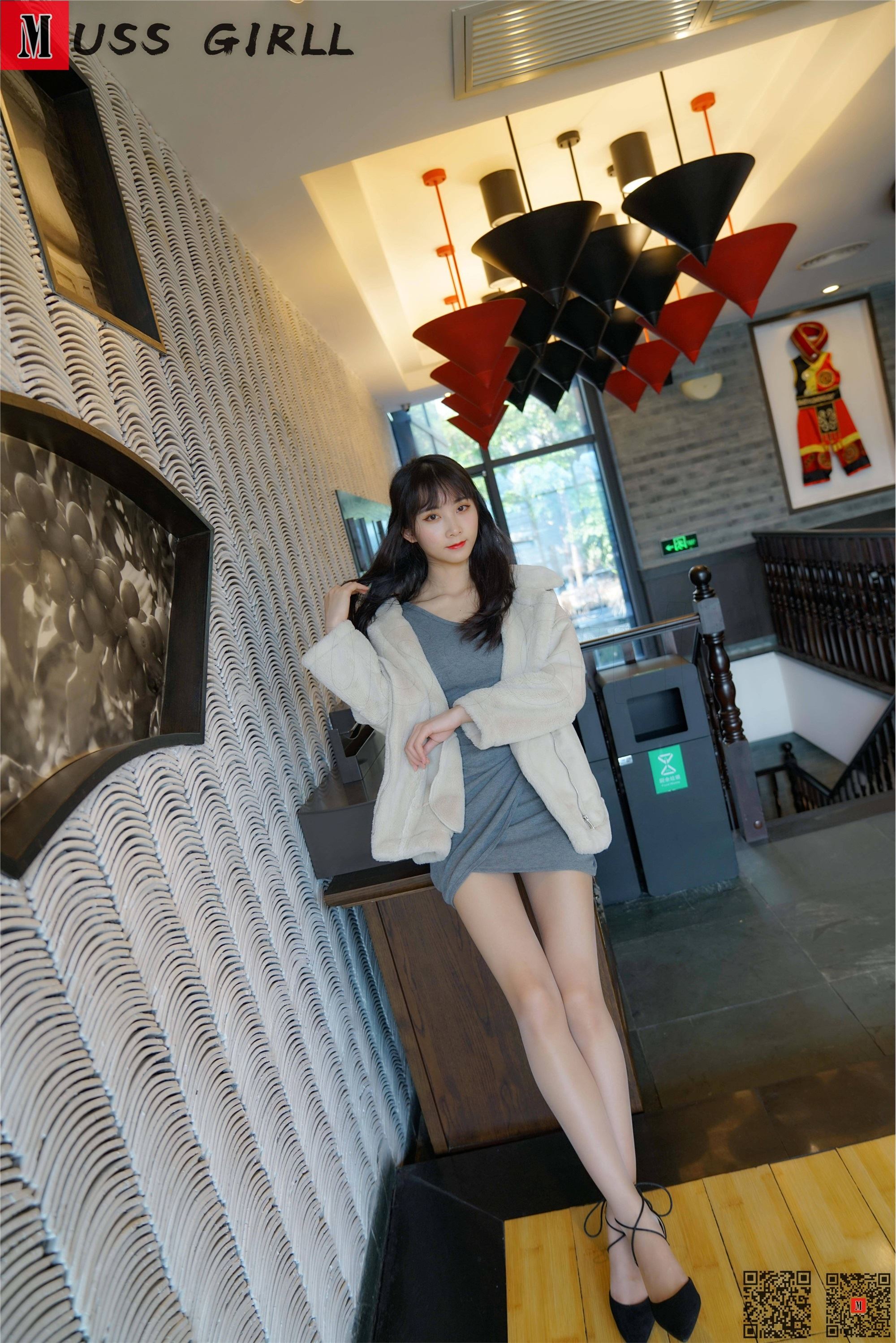 MussGirl慕丝女郎  NO.156 灰色包臀裙